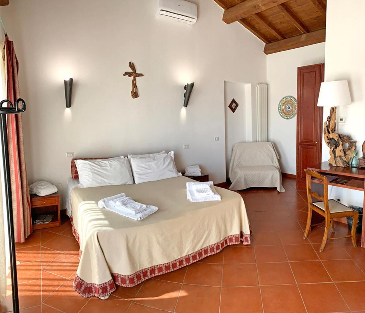 Resort Fonte Vulci Canino Exterior foto