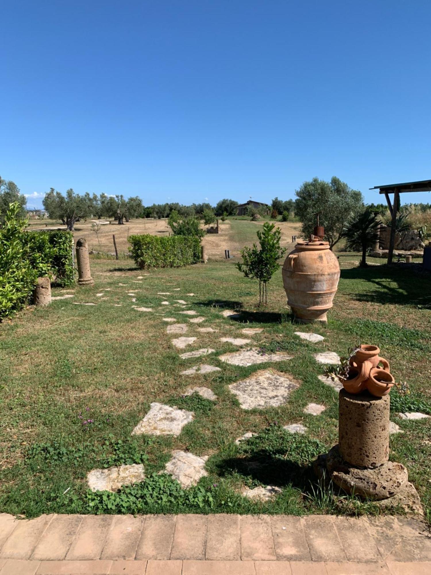 Resort Fonte Vulci Canino Exterior foto